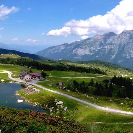 Rifugio Viviani Pradalago Madonna di Campiglio Bagian luar foto