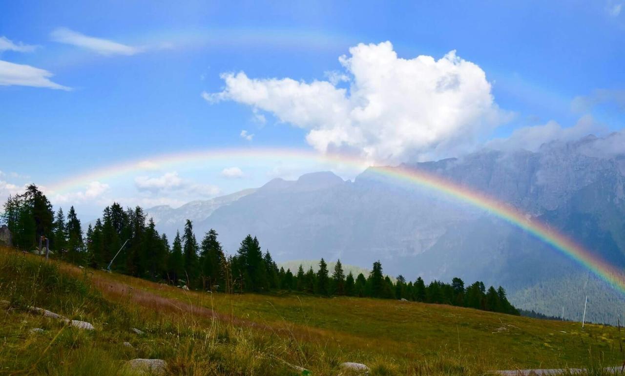 Rifugio Viviani Pradalago Madonna di Campiglio Bagian luar foto